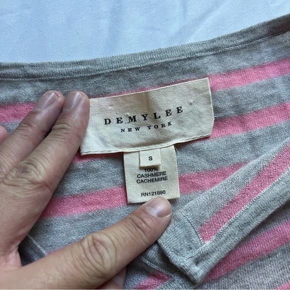 DEMYLEE heather grey pink striped cashmere knit button up long sleeve cardigan - Picture 5 of 5